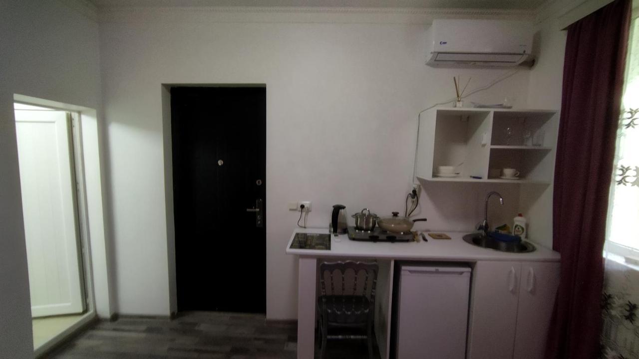 Shapatava Aparthotel Батумі Екстер'єр фото